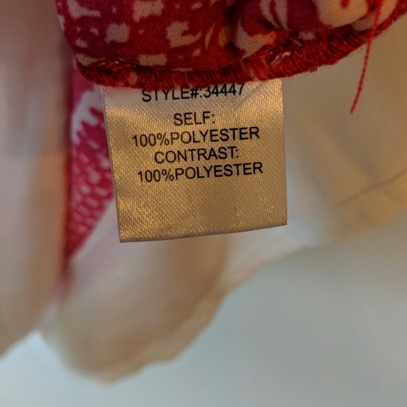 Skies Are Blue halter top - Picture 4 of 5